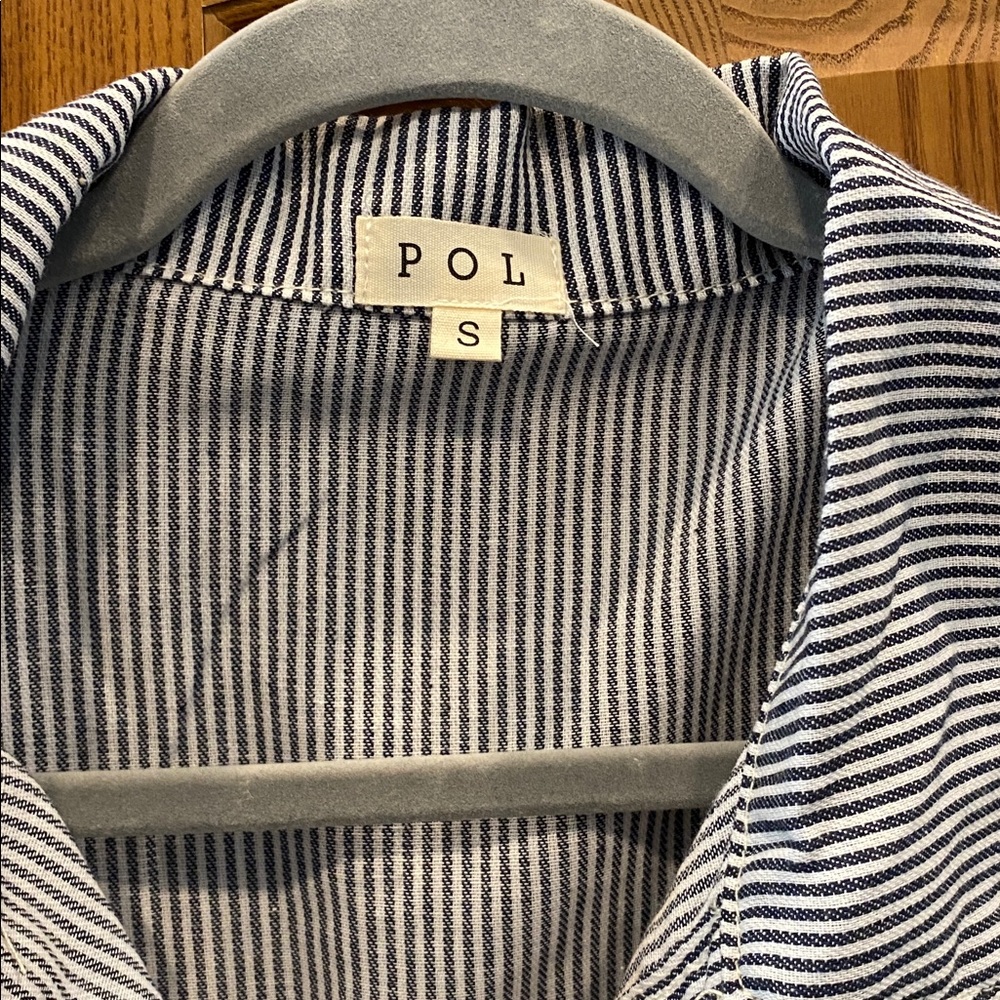 NWT POL Navy and White Striped Button-Up Shirt size small - Picture 3 of 7
